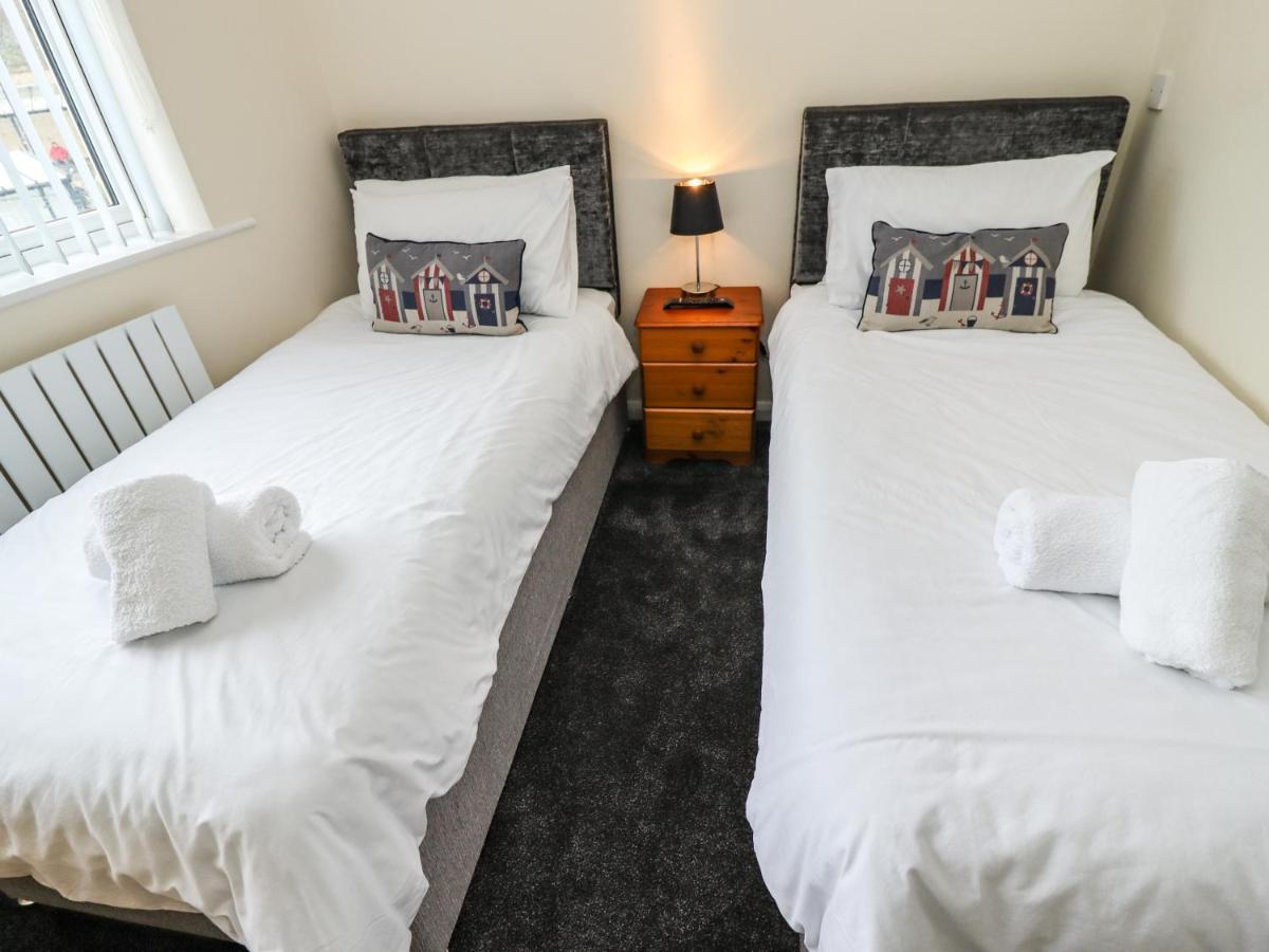 Station View Villa Whitby Ngoại thất bức ảnh